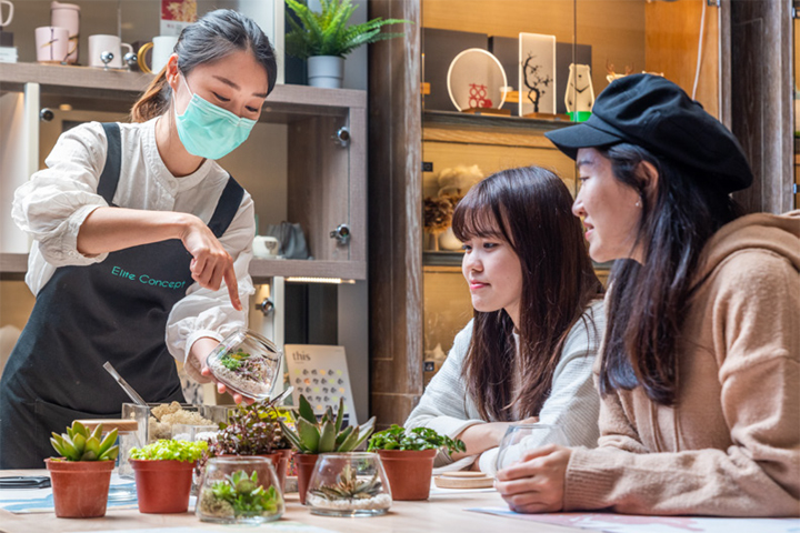 六福萬怡攜手一禮莊園推「植感」住房