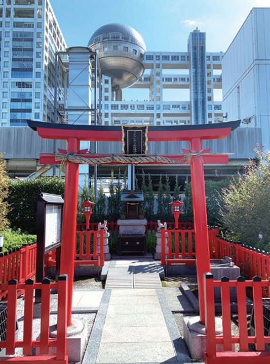 ▲神社位於設施頂樓，周圍台場風光圍繞，天氣良好時甚至能遠眺東京晴空。　 圖：向日遊／提供
