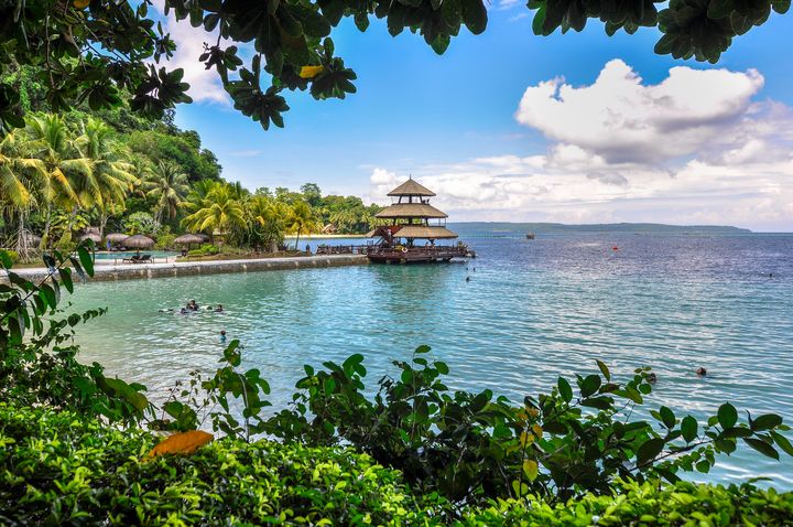 大堡的薩馬爾島是知名的海島度假去處。　圖：菲律賓觀光部台灣分處╱提供