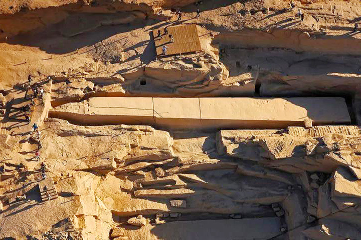 埃及尚未完工之巨大方尖碑。　圖：埃及旅遊推廣局╱提供 