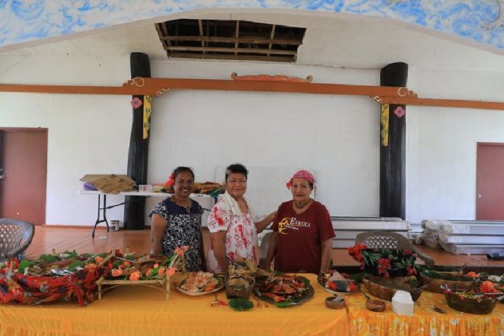 ▲豐盛滿桌的風味料理接待旅人。　圖：帛琉觀光局Palau Visitors Authority╱提供