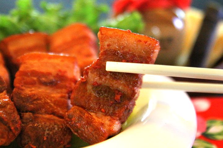 ▲手作紅麴滷肉鮮香十足。　圖：金都餐廳╱提供
