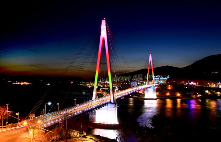 ▲突山公園是麗水夜海旅遊的最佳景點。　圖：韓國-麗水市╱提供