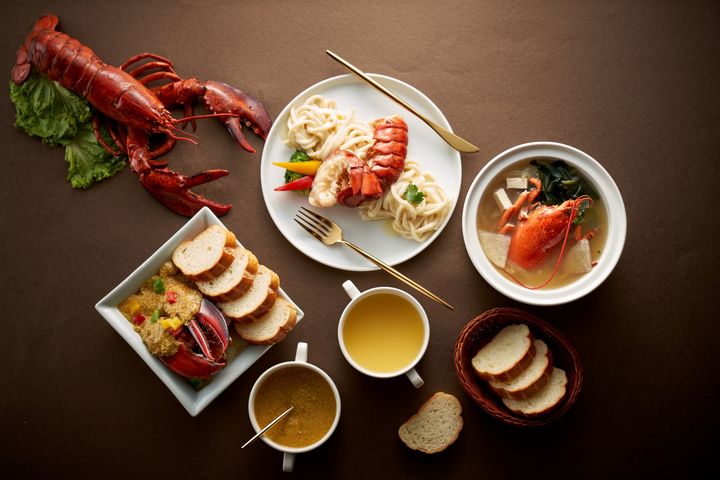 龍蝦三重奏-泰式咖哩龍蝦鉗、奶油龍蝦烏龍麵、龍蝦味噌湯。　圖：台北福華大飯店╱提供  