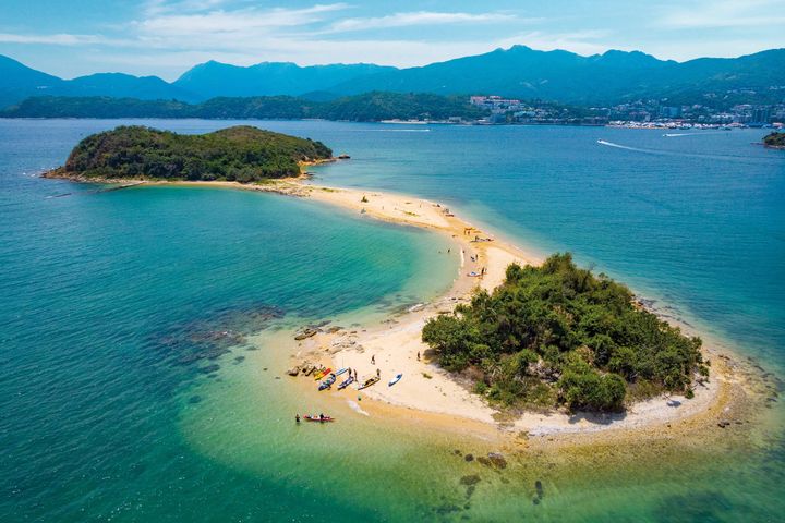 ▲西貢白沙洲是划獨木舟欣賞西貢全景的最佳中途站。　圖：香港旅遊發展局╱提供