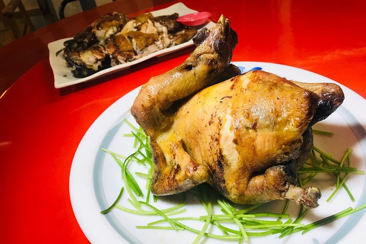 關子嶺桶仔雞是台南美食之一。　圖：台南市政府觀光旅遊局╱提供