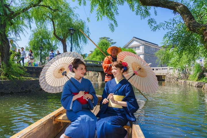 搭乘倉敷船遊船之前，別忘了先變身和服美人，為旅程留下美好回憶。　圖：岡山県観光連盟／來源