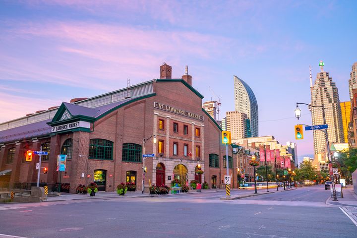 歷史悠久的聖勞倫斯市場，被評為是「全球最佳食物市場」。　圖：shutterstock／來源