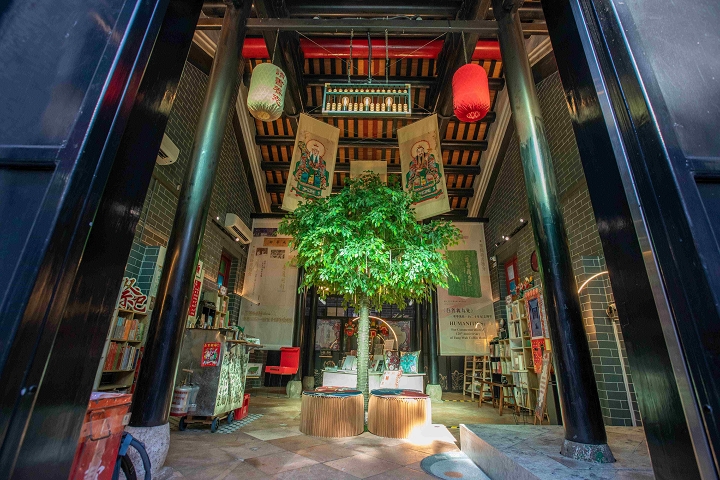 ▲油麻地書院_天后古廟內有乾坤變身自助書店。　圖：香港旅遊發展局／提供  
