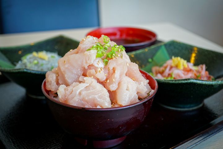 ▲清水魚市場-河岸之市的鮪魚丼讓人食指大動。　圖：台灣人の1人靜岡案內所／提供