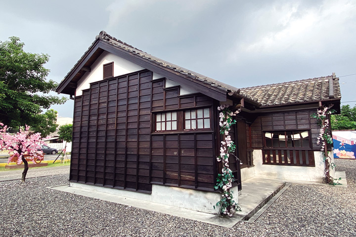 ▲潮州日式歷史建築文化園區，日治時期為官舍，還保留了當時的建築工法。　記者-張偉浩／攝