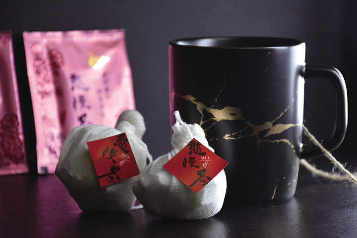 「茶菓子伴手禮活動」鼓勵結合台灣茶業者、點心業者與在地農民推出茶時尚商品。　圖：台灣茶文化推廣協會／提供