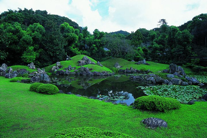 ▲摩訶耶寺還保留古時的庭園造景。　圖：濱松・濱名湖TB／提供