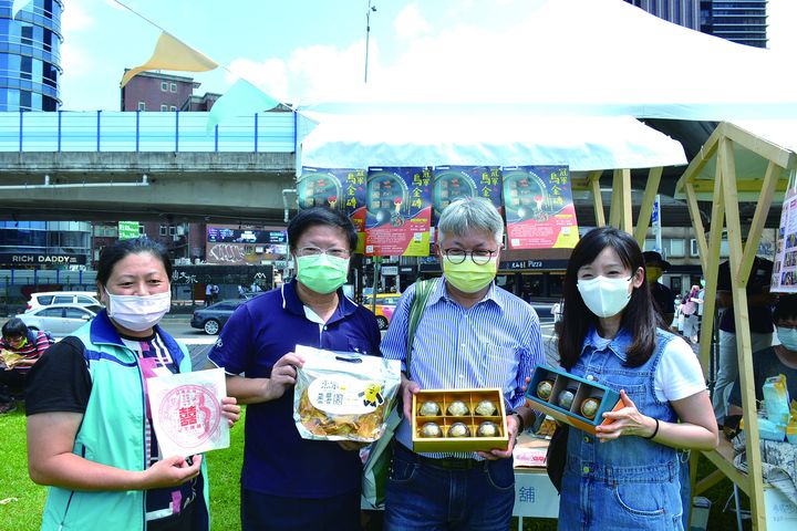 ▲雲嘉南鹹味浪潮諸多地方特色美食，讓更多人認識雲嘉南美味好物。　記者-王政／攝