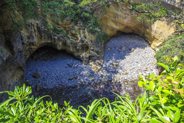 靜岡龍宮窟探神話祕境 白濱神社海上祈福