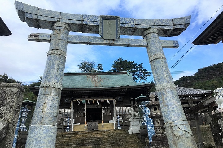 佐賀陶瓷巡禮必訪有田町的陶山神社，這裡有日本唯一的陶瓷大鳥居。　記者-蔡雅雯/攝