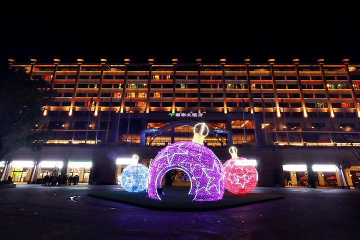 ▲麗寶新年城夢幻燈飾。　圖：麗寶樂園渡假區／提供