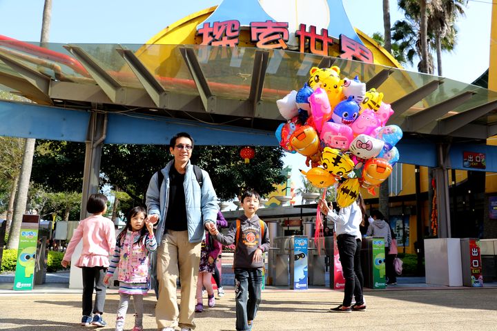 春節期間樂園推出12歲以下免費玩。　圖：麗寶樂園渡假區／提供