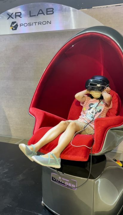 ▲XR_Lab_Voyager蛋型VR體感椅。　圖：國立歷史博物館_XR_Lab／提供