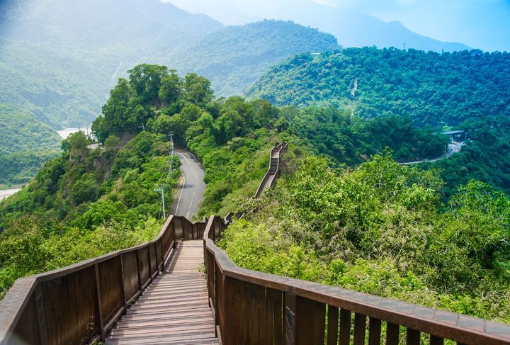 ▲龍頭山步道景色壯麗，適合健行賞景。　圖：茂林國家風景區管理處／提供