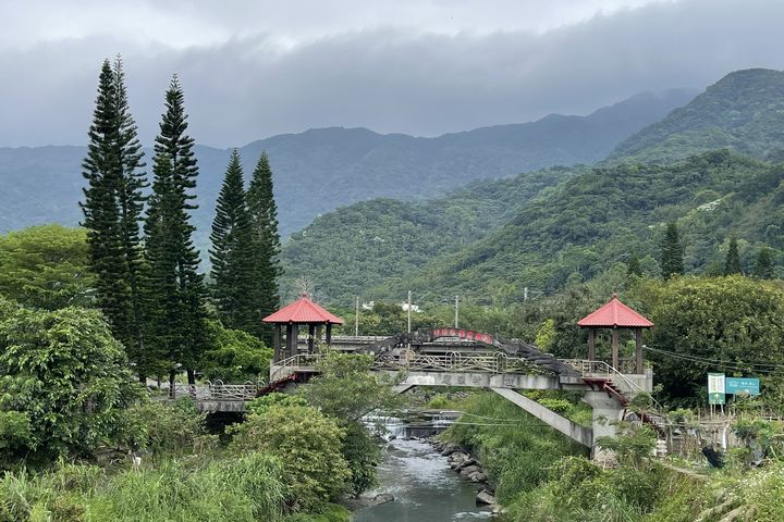 宜蘭大溪漁港週邊的農漁村，仍保留壯麗的原始山谷與農田。　圖：東北角暨宜蘭海岸國家風景區管理處／提供