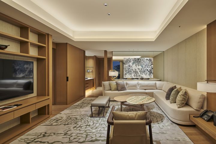 ▲Palace Hotel Tokyo-Premier Suite-Living Room。　圖：PetriePR／提供