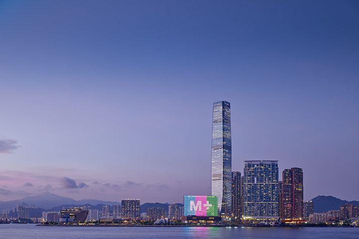 M+ 65公尺高超大型醒目的LED幕牆。　圖：香港旅遊發展局／提供