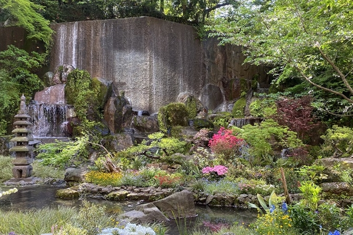 ▲館內庭園「城山花園 水簾」。　圖：城山観光株式会社／來源