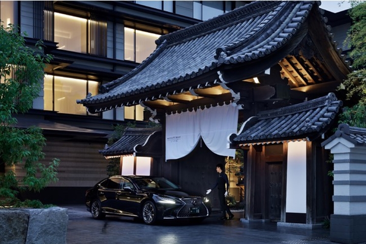 飯店入口處雄偉的「梶井宮門」擁有300年以上歷史。　圖：HOTEL THE MITSUI KYOTO／來源