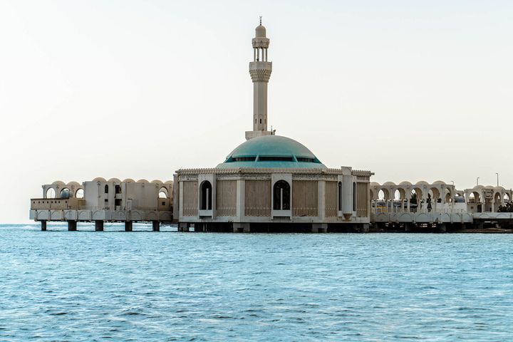 ▲沙烏地港口大城吉達的水上清真寺。　圖：沙烏地阿拉伯旅遊局／提供