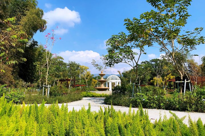 新威森林公園南端打造的歐風莊園造景。　圖：茂林國家風景區管理處／提供