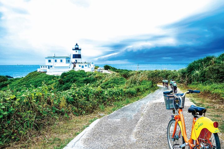 富貴角燈塔。　圖：北海岸及觀音山國家風景區管理處／提供 