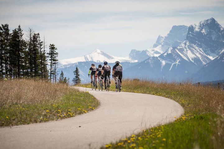 ▲亞伯達省自行車之旅。　圖：加拿大旅遊局－Mountain Madness Tours／提供