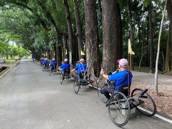 ▲六龜新威森林公園區內道路適宜騎乘手搖車自由行。　圖：茂林國家風景區管理處／提供