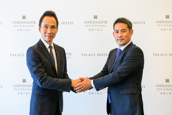 ▲（左起）國賓大飯店股份有限公司董事長許育瑞、Palace Hotel Co., Ltd.社長 Daisuke Yoshihara。 圖：PetriePR／提供