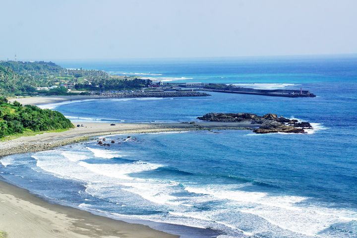 臺東東河祕境－金樽陸連島。　圖：臺東縣政府／提供