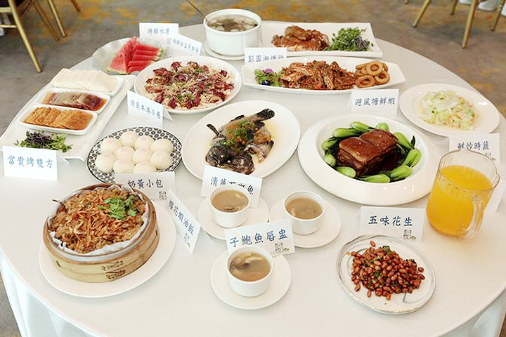 基隆本港海鮮大餐，道道皆是澎派海味料理。　圖：基隆市政府／提供