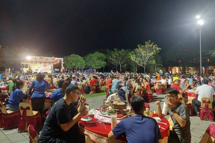 ▲現場邀集800位民眾一起享用美味客家宴。　圖：六堆客家文化園區／提供