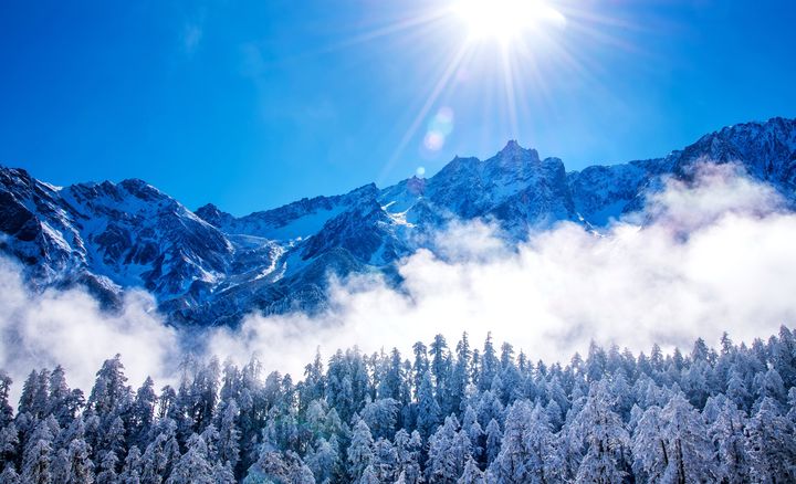 ▲四川省阿壩州冬季海螺溝風景區。　圖：shutterstock／來源