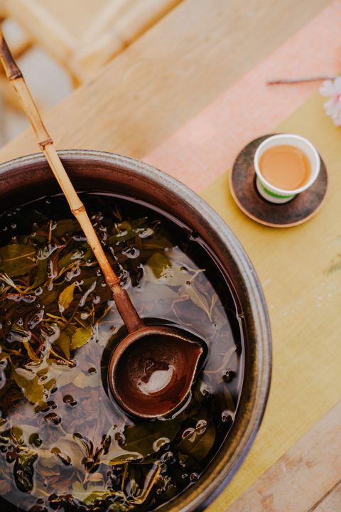 ▲感受雲梯茶席的醇厚茶香。　圖：阿里山國家風景區管理處／提供