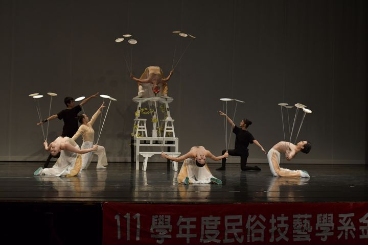 ▲國立臺灣戲曲學院將帶來結合武術、京劇、雜耍、舞蹈的表演。　圖：高雄市政府觀光局／提供