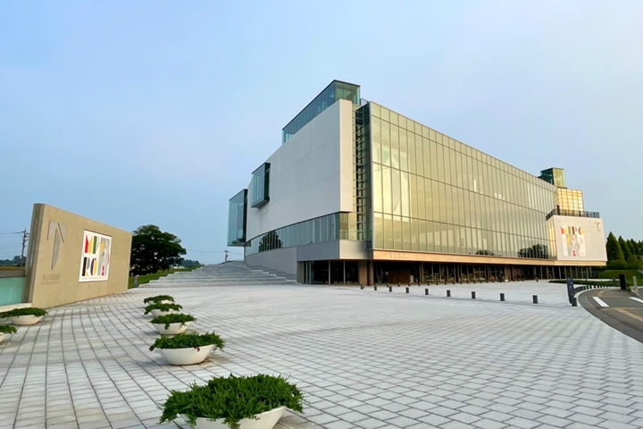 ▲富山縣美術館坐落於富岩運河環水公園。　圖：向日遊顧問有限公司／來源