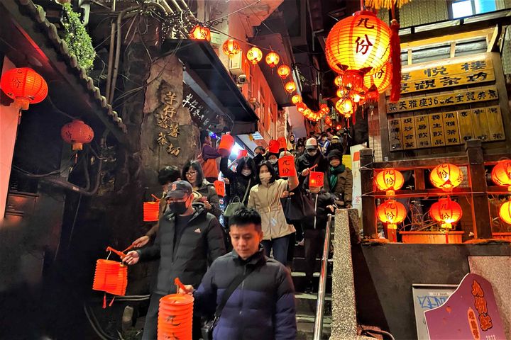 九份紅燈籠祭重現小鎮風華 日夜美拍熱點全攻略