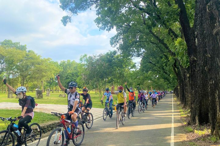 ▲「國際環台自由車賽」選手挑戰大樹至甲仙路線。　圖：茂林國家風景區管理處／提供