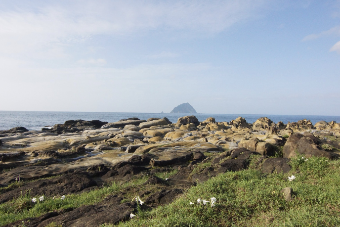 ▲十大守護岩－絕美奇特的礁岩，乘載了這塊土地千萬年的記憶。　圖：北海岸及觀音山國家風景區管理處／提供