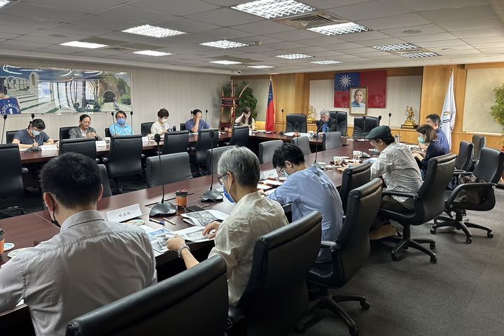 「2024台灣燈會展場策場規劃案」規劃設計階段第1次簡報會議。　圖：臺南市政府觀光旅遊局／提供