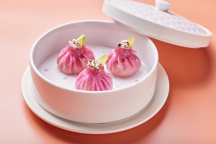 甜菜蘆筍龍蝦餃(三件)。　圖：玖尹／提供
