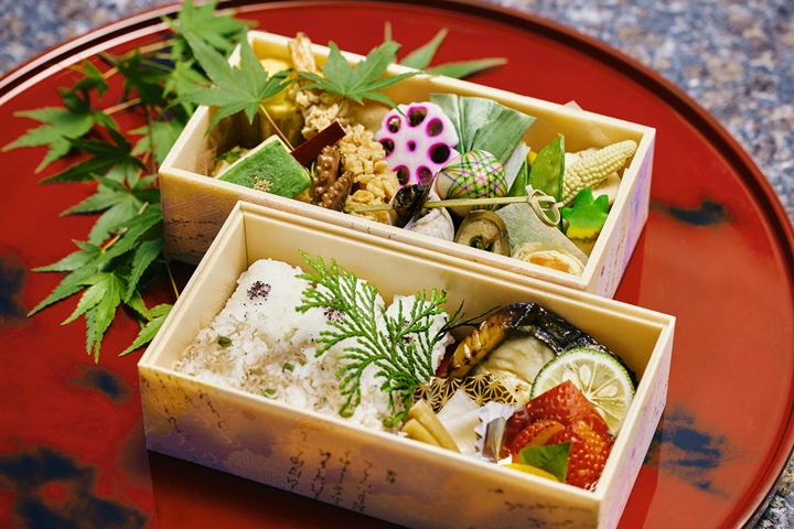 ▲早餐「古都玉手箱」為主打京野菜的京懷食便當，住客也能帶著便當到頂樓展望台用餐！　圖：Sun Frontier Fudousan Co., Ltd.／來源