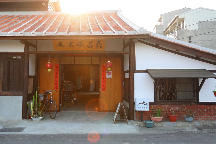 ▲後壁菁寮老街保有舊有建築風貌，更是臺劇俗女養成記拍攝場景。　圖：西拉雅國家風景區管理處／提供