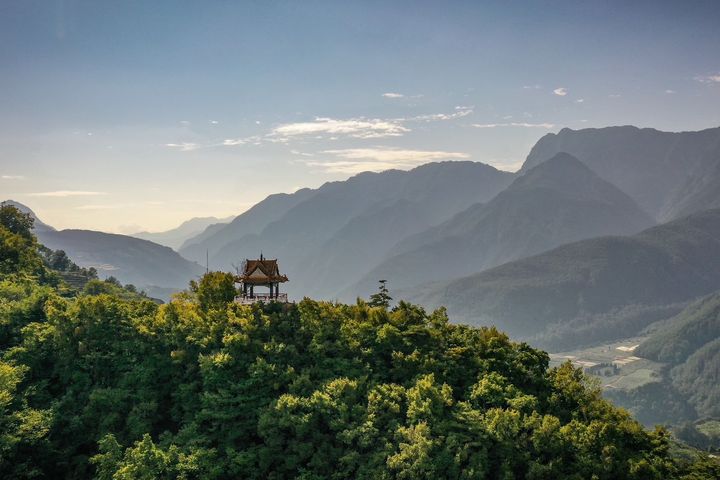 ▲梨山高山景緻攬勝樓。　圖：參山國家風景區管理處／提供
